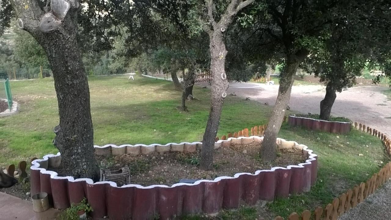 La Casa Del Estanque Villa Olocau del Rey Luaran gambar